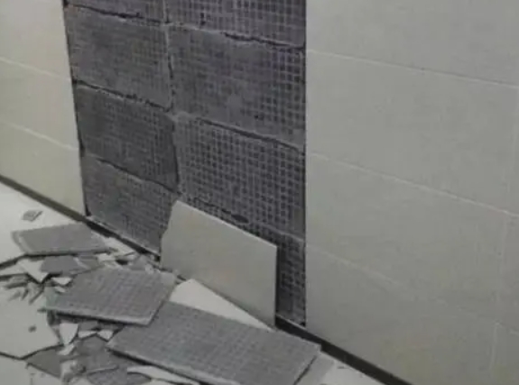 桓台瓷砖空鼓维修公司分享下桓台墙砖松动维修的知识
